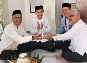 HAB ke 78 Tahun, Murid MTsN 1 Pemalang Berprestasi Diajak Makan Bersama