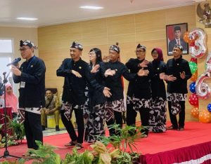 Semarak, Lomba Karaoke Beregu ala K-Pop Digelar Litbang di HUT Brebes Ke-346