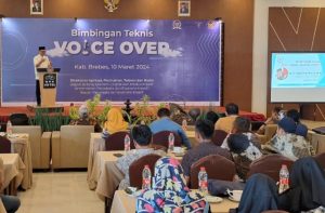 Fikri Faqih ; Bimtek Voice Over Bisa Cetak Pelaku Seni Kreatif di Brebes