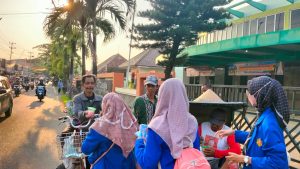 Tebar Kebahagiaan, Sivitas Poltek Harber Berbagi Takjil