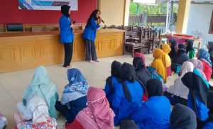 Poltek Harber Edukasi Perilaku Hidup Sehat Pada Kader Posyandu