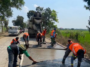 Tiga Ruas Jalan di Kabupaten Tegal Mulai Diperbaiki