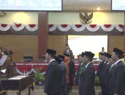 50 Anggota DPRD Brebes Resmi Dilantik, Pj Bupati Ajak Berikan Fungsi Terbaik