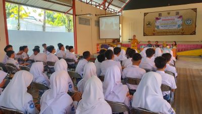 Jelang Pilkada, Bakesbangpol Inisiasi Pendidikan Politik di Sekolah
