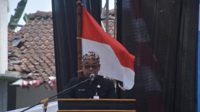 Batang Sasar Desa Terpencil Bagi Akses Internet Cepat