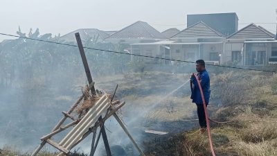 Kebakaran Lahan di Kramat dan Slawi Nyaris Merambat ke Pemukiman