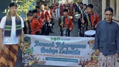 Rayakan Keberagaman, MTs Hifal Gelar Karnaval Budaya