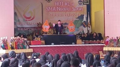 Pentas Wayang Santri “Kembang Wijayakusuma” Meriahkan HUT ke-61 SMA 1 Slawi