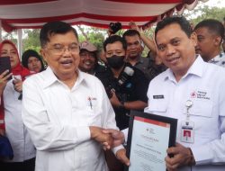 Pemkab Tegal Terima Penghargaan dari PMI Pusat