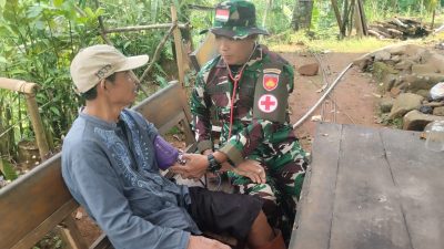 Satgas TMMD ke-122 Berikan Layanan Kesehatan Gratis