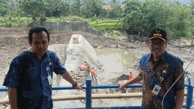 Progres Pembangunan Bendung Laban 75 Persen, Pj Bupati Brebes Djoko Gunawan : Harus Tepat Waktu dan Mutu