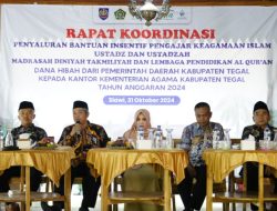 Ribuan Ustaz dan Ustazah di Kabupaten Tegal Terima Insentif Rp 1,7 Juta