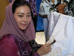 Paramitha Komitmen Dorong Perkembangan Batik Salem