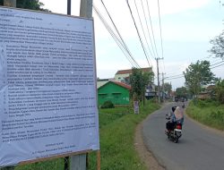 Pasang Baliho Surat Terbuka, Warga Desa Benda Nyatakan Mosi Tidak Percaya pada Kades