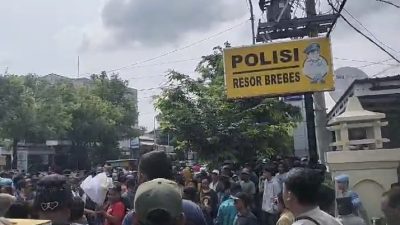 Aliansi Pam Swakarsa Datangi Mapolres Brebes Desak Usut Tuntas Unra di Masa Tenang Pilkada