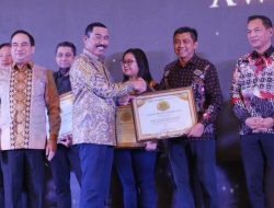 Perumda Tirta Baribis Raih Penghargaan Satria CSR Perlindungan Sumber Air