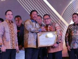 Pj Bupati Brebes Dianugerahi Satria Leader Peduli Stunting di Ajang SBA 2024