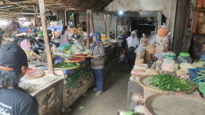 Jelang Nataru, Harga Telur dan Cabai Naik