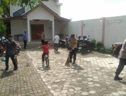 Polres Tegal Bakti Sosial Bersihkan Area Gereja
