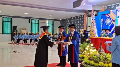 24 Mahasiswa STMIK YMI Tegal Diwisuda Hari Ini