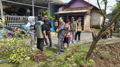 DPRD Kabupaten Tegal Turun ke Lokasi Bencana Tanah Bergerak di Cilongok