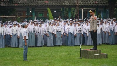 Wakapolres Tegal Ingatkan Pelajar Agar Menjauhi Perilaku Negatif