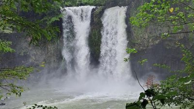 Wisata Nyaman Keluarga di Pantura, Curug Bengkawah Cocok Buat Healing