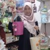 Pesanan Bingkisan Lebaran Mulai Berdatangan – Berisi Snak Hingga Perabotan Keramik