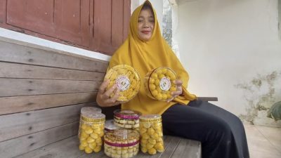 Manisnya Bisnis Kue Kering di Bulan Ramadhan