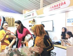 Sepatu dan Kaos Ekspor Murah di Stan Disperindag Diburu Pengunjung Jateng Fair 2025