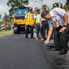 Jalan Parakan-Patean yang Dikeluhkan Diaspal Ulang Setelah 15 Tahun