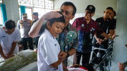 Kunjungan Ahmad Luthfi Picu Semangat dan Rasa Bahagia Warga Panti Disabilitas Netra