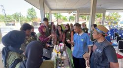 Mahasiswa KKN-T 28 Undip Kembangkan Biogas di Desa Banjarmulya