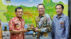 Pemprov Jateng Sasar 1.000 Sambungan Listrik Gratis untuk Warga Kurang Mampu di 2025