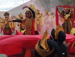 Meriahnya Lomba Tari Kolosal HUT RI ke-80 di Paguyangan