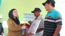 BRI Sebagai Bank Penyalur, Bupati Brebes Serahkan Ganti Untung Normalisasi Sungai Babakan
