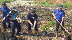 Peringati WCD, Bupati dan Wakil Bupati Tegal Terjun Bersama Warga Bersihkan Sungai Kaliwadas
