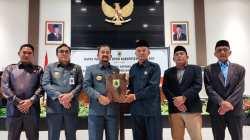 Bupati Anom Sampaikan Hasil Evaluasi Gubernur Terhadap Raperda Tentang Perubahan APBD