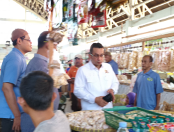 Pasar Tradisional Lesu, Rizal Bawazier Dengarkan Aspirasi Pedagang