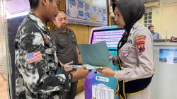 Pelayanan Publik Maksimal, Warga Lakukan Pembayaran Pajak di Samsat Semarang II