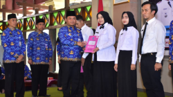 Bupati Tegal Larang ASN Flexing di Medsos 