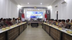 Personel Polres Tegal Dilatih Etika Pelayanan Publik, Kapolres Tegal: “Hindari Wajah yang Jutek”