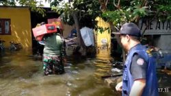 Aduan Warga Langsung Direspons, Bantuan Gubernur Tiba di Tengah Banjir Semarang