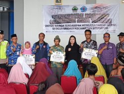 Bupati Brebes Salurkan Bantuan Gubernur Rp 915 Juta untuk Penanganan Tanah Bergerak di Sridadi