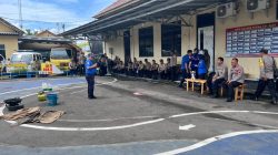Dokkes Polres Tegal dan Damkar Tingkatkan Kemampuan Bhabinkamtibmas Sebagai Polisi Penolong