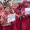 Siswa SD Timbangreja 01 Minta Bupati Tegal Perbaiki Sekolah