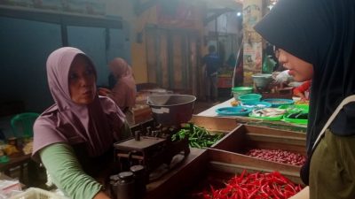 Di Pasar Trayeman Harga Cabai Tembus Rp 80 Ribu, Kenapa?