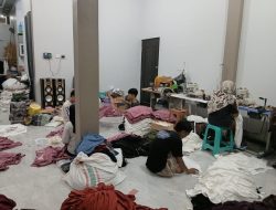 Bisnis Konveksi Rumahan di Tembok Luwung Kian Menjanjikan