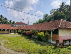 Inilah Sekolah yang Lahir dari Keberanian Warga Menyelamatkan Kereta Api