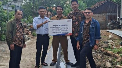 BRI Brebes Kucurkan CSR Bangun Tanggul di Ketanggungan